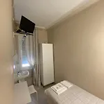 Primavera Hotel *